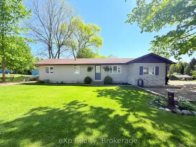12 Union Street N, Brockton, On N0g 2v0