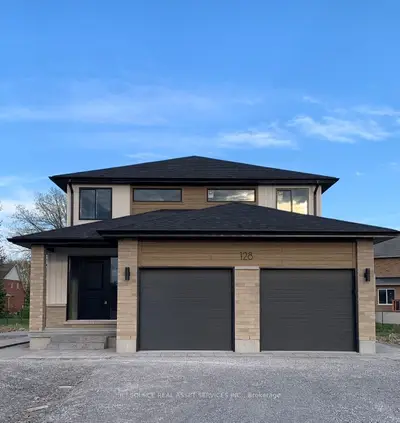 Detached in Belleville