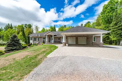 393 Portage Road, Petawawa, On K8a 2w8