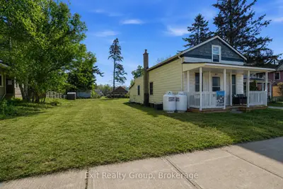 27 Young Street, Brighton, On K0k 1h0
