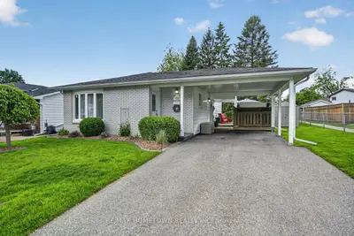736 Comstock Crescent, Brockville, On K6v 6e1