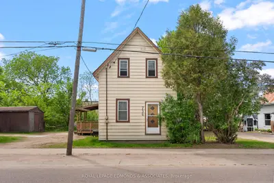 736 Pembroke Street W, Pembroke, On K8a 5p6
