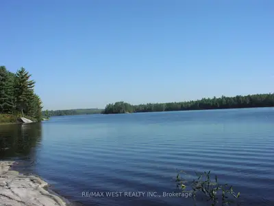 2 Curry Point Road, Markstay-warren, On P0m 2g0