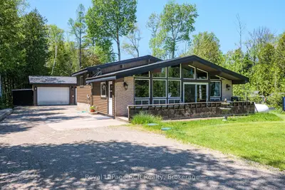 296 Bryant Street, South Bruce Peninsula, On N0h 2t0