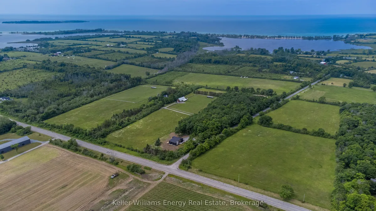 13 Partridge Hollow Road, Prince Edward County, On K0k 1t0