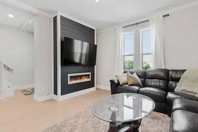 35 Shade Street, Cambridge, On N1r 4j6