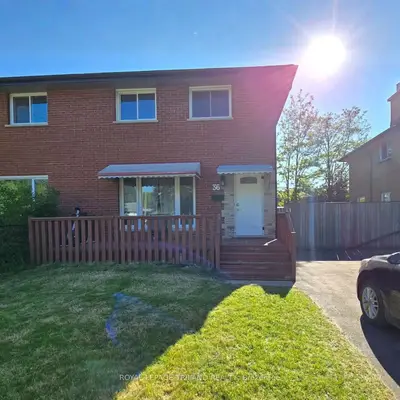 36 Langton Road, London East, On N5v 2l8
