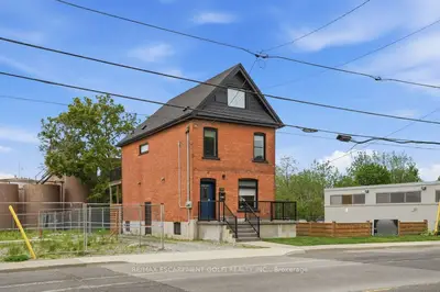 198 Dundurn Street, Hamilton, On L8p 4k3