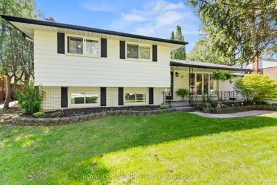 21 Upper Canada Drive, Niagara-on-the-lake, On L0s 1j0