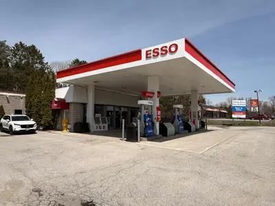 134 Highway 60, Huntsville, On, P1h 1c2