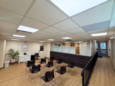 21 Surrey Street W 108 (offices 4-8 &10), Guelph, On N1h 3r3
