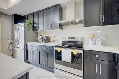 Condo Townhouse in Kitchener