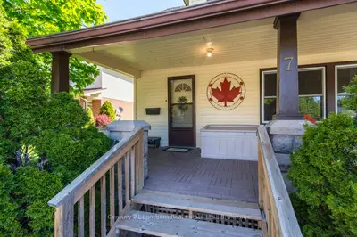 7 Purdy Street, Belleville, On K8p 1y8