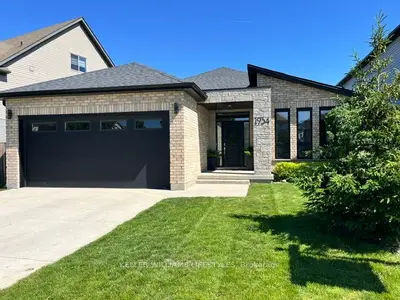1934 Wateroak Drive, London North, On N6g 0m7