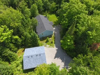 33 Edwina Drive, Trent Lakes, On K0m 1a0