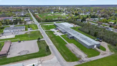 2000 Rogers Road, Perth, On K7h 1p9