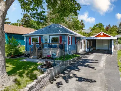 Detached in Ingersoll