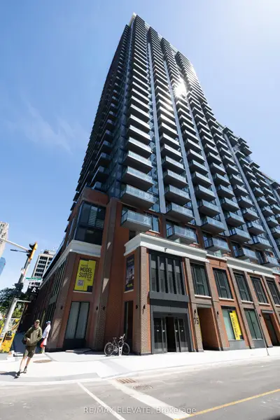 Condo Apartment in Hamilton