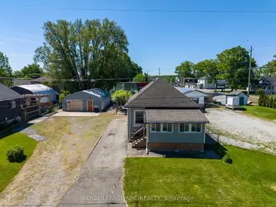 Detached in Welland
