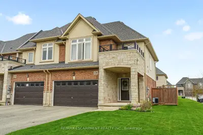 131 Sonoma Lane, Hamilton, On L8e 0j9