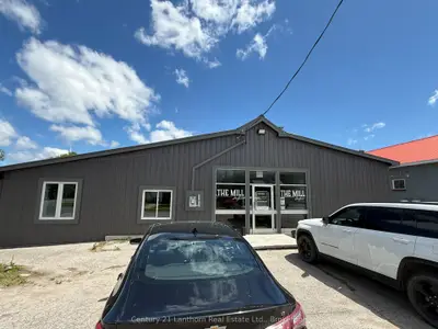 3035-3047 County Rd 10 Road, Prince Edward County, On K0k 2p0
