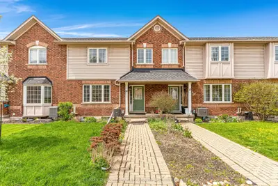 250 Ainslie Street S 14, Cambridge, On N1r 8p8
