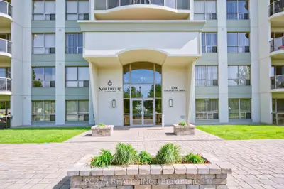 1030 Coronation Drive 602, London North, On N6g 0g5