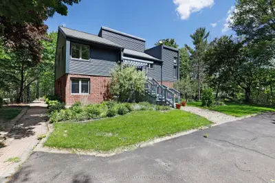 110 Rosebrugh Road, Greater Madawaska, On K7v 3z9