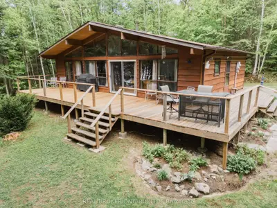 Detached in Machar
