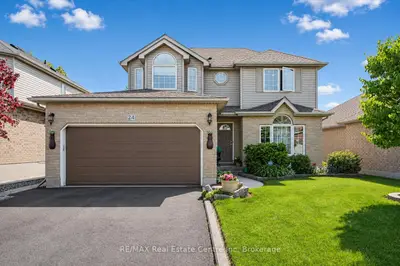 Detached in Guelph