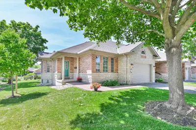 25 Heartwood Drive 10, Belleville, On K8p 5m2