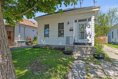 208 Maitland Street, London East, On N6b 2y1