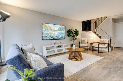 Condo Townhouse in Kitchener