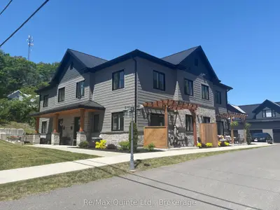 Fourplex in Trent Hills