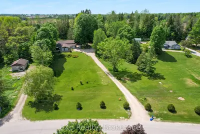 448 Lake Rosalind Road 4, Brockton, On N4n 3b9