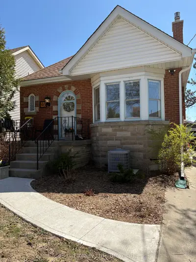 Detached in Hamilton