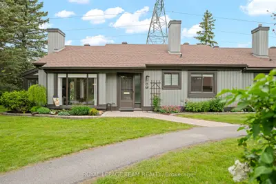 13 Arbor Ridge, Stittsville - Munster - Richmond, On K2s 1b9