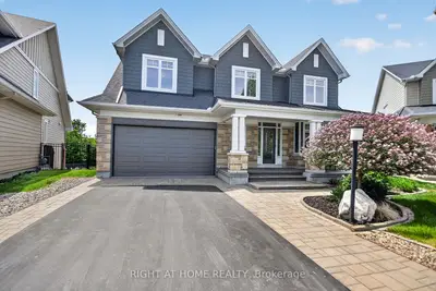 Detached in Kanata