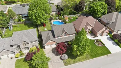Detached in London North