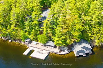 Detached in Bracebridge