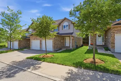 10 Fallowfield Drive 19, Kitchener, On N2c 0a4