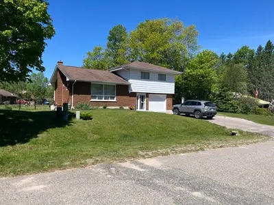 Detached in South River