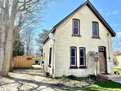 113 William Street, Brockton, On N0g 2v0