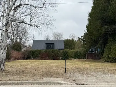 160 Huron Street S, Saugeen Shores, On N0h 2l0