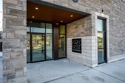 Condo Apartment in Peterborough
