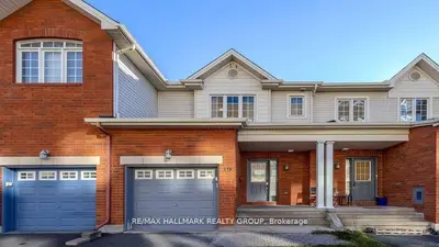 Att/Row/Townhouse in Barrhaven