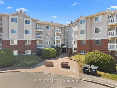 Condo Apartment in Hunt Club - South Keys and Area