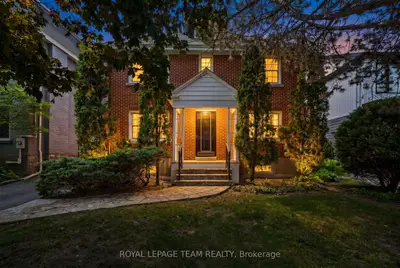 Detached in Carlingwood - Westboro and Area