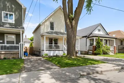 Detached in Hamilton