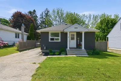 Detached in Cramahe